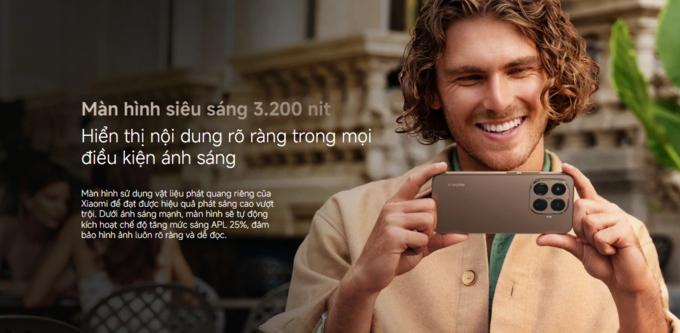 Độ s&aacute;ng tối đa 3200 nit