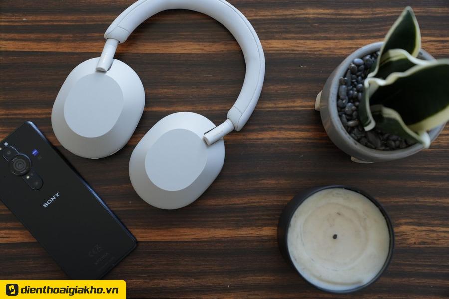 Sony WH-1000XM5